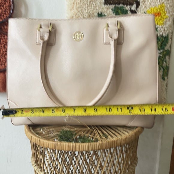 Tory Burch Large Dusty Rose Tote - Picture 4 of 10